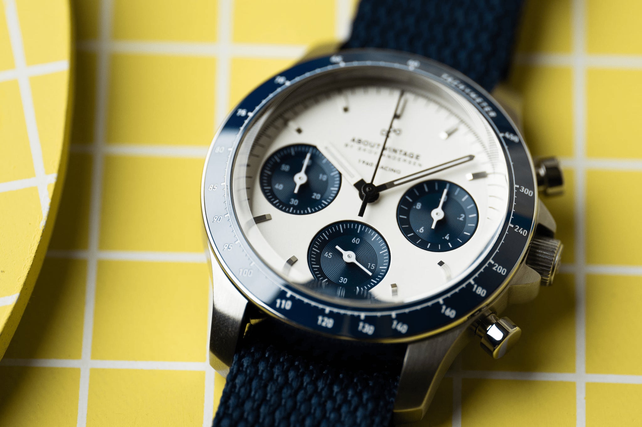 1960 Racing Chronograph, Steel / Navy & White