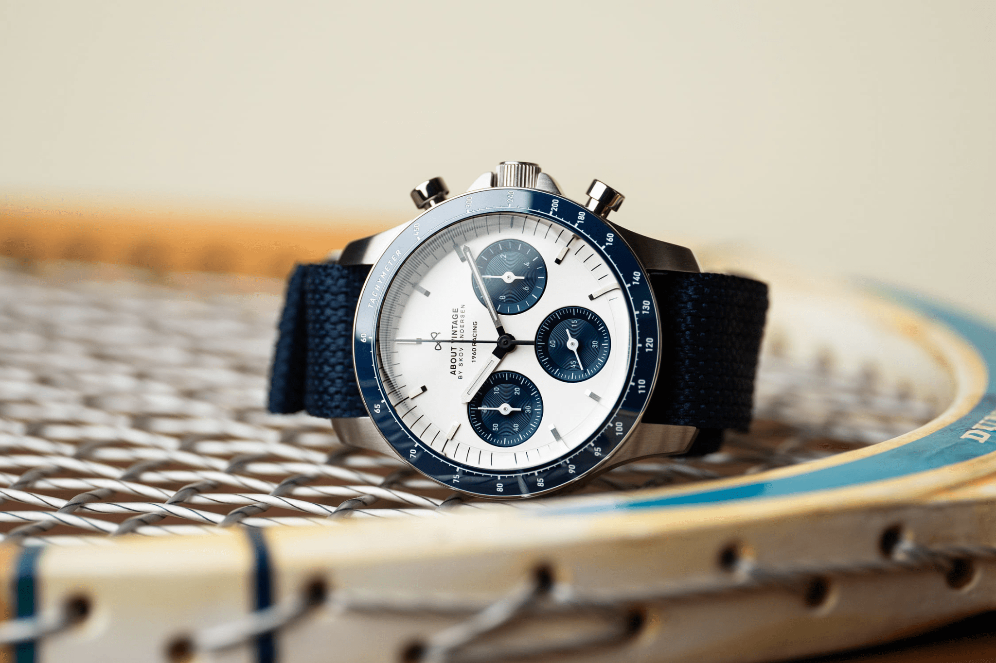 1960 Racing Chronograph, Steel / Navy & White