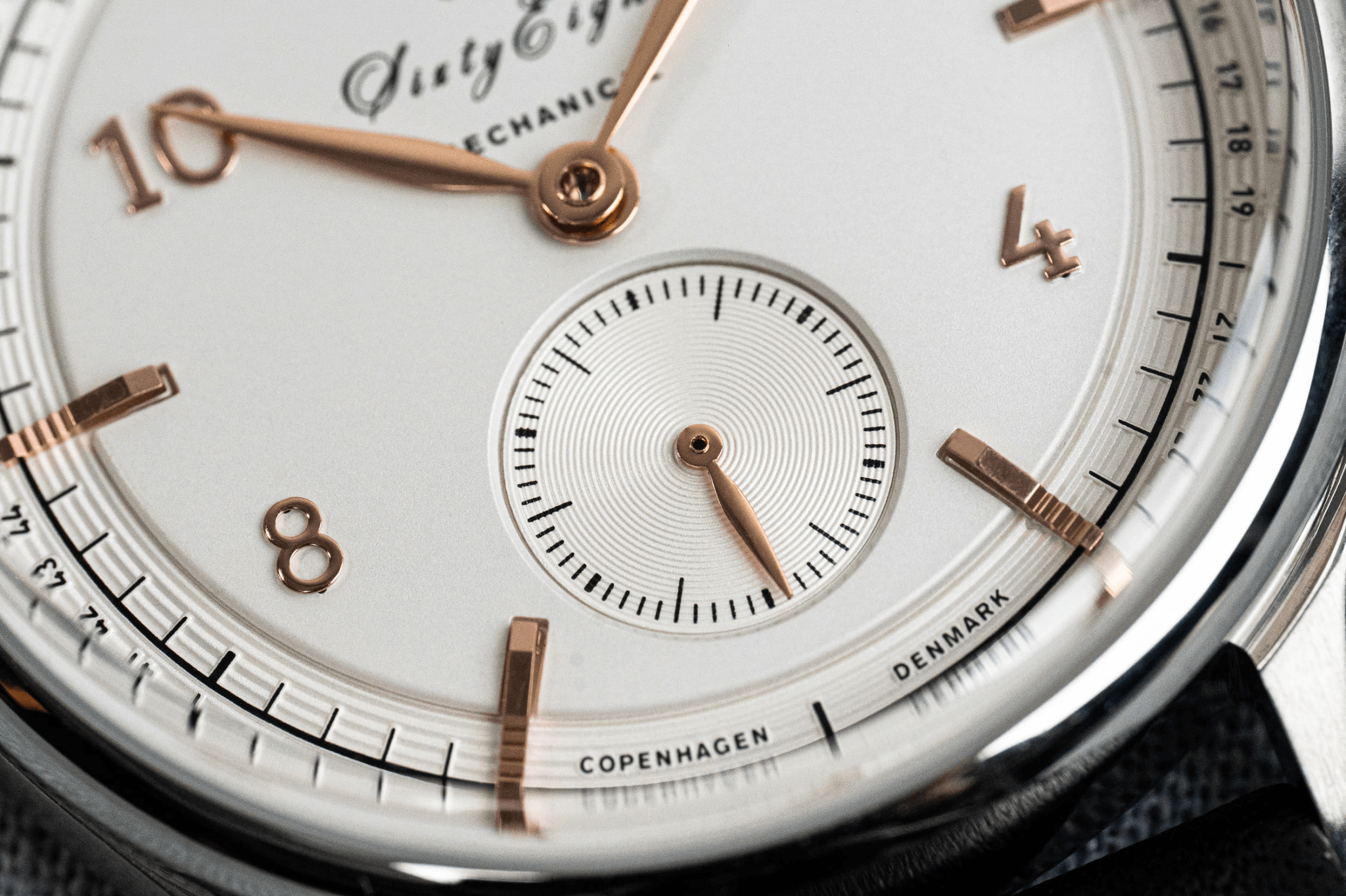 1968 Mechanical (Hand-Wound), Steel / White & Rose Gold