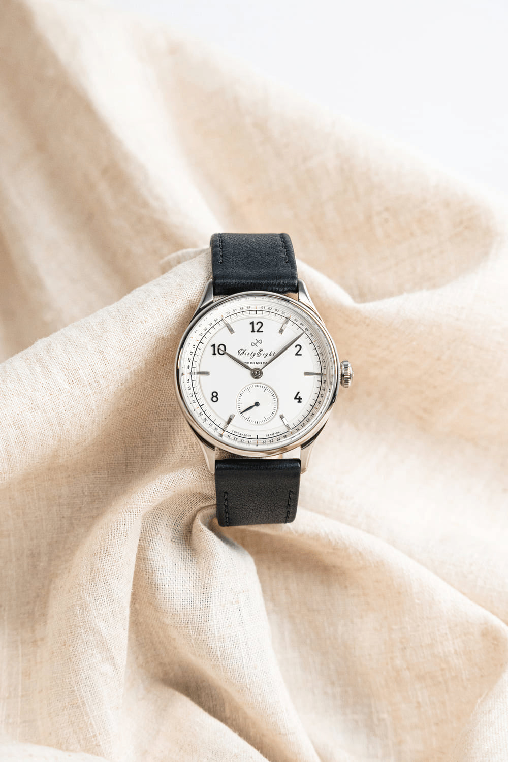 1968 Mechanical, Steel / White