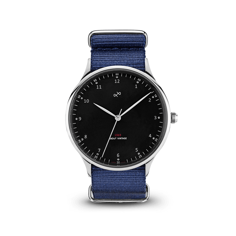 V19.69 Italia Men's Quartz Metal and Leather Casual Watch, Color:White  (Model: 37VM103401A) : Amazon.in: Fashion